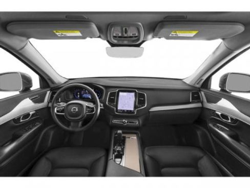 Used 2023 Volvo XC90 B6 Plus w/ Protection Package image 8