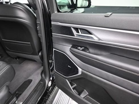 New 2026 Jeep Grand Wagoneer Limited AWD/4WD image 15