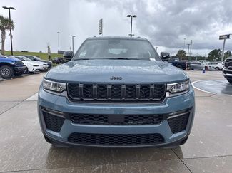 New 2026 Jeep Grand Cherokee L Limited w/ Limited Altitude Package AWD/4WD video 2