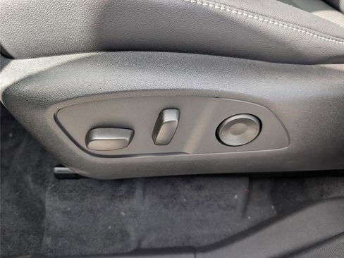 New 2026 Chevrolet Traverse LT w/ Midnight/Sport Edition image 19