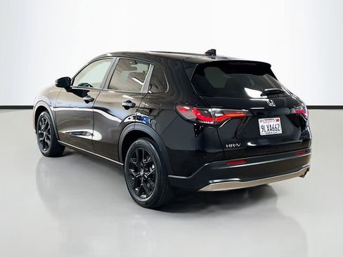 Used 2024 Honda HR-V Sport image 5