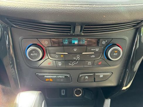 Used 2019 Ford Escape SEL AWD/4WD image 15