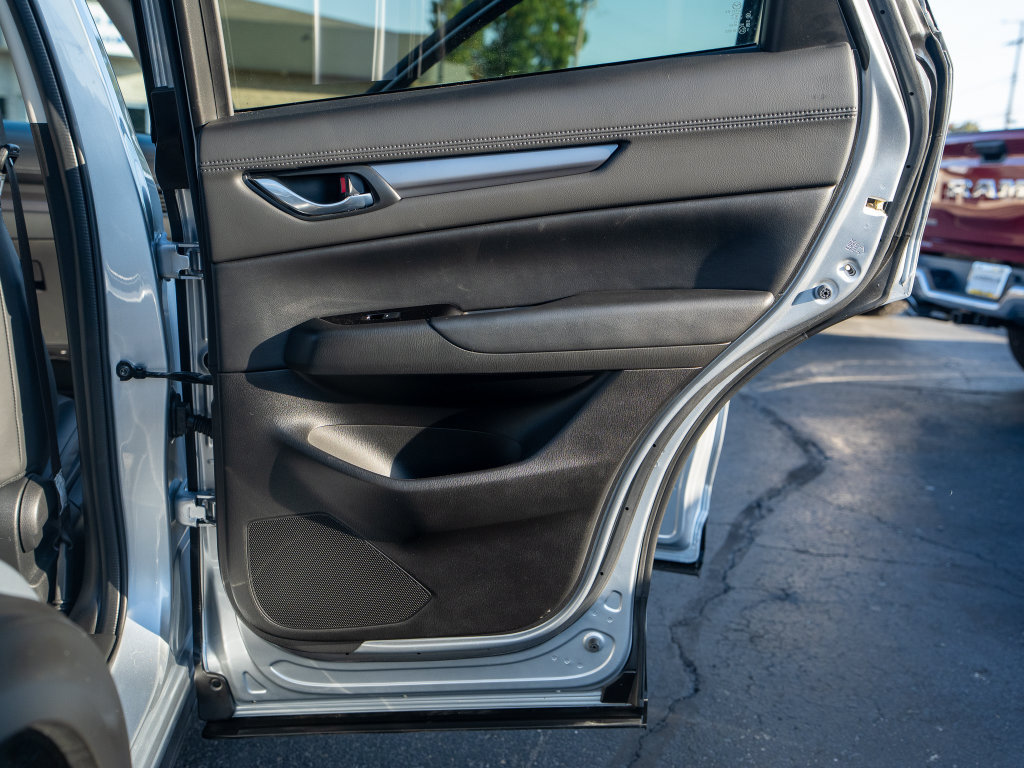 Used 2020 MAZDA CX-5 Touring AWD/4WD image 13