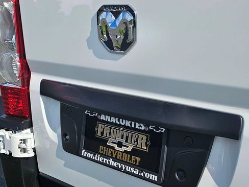 Used 2026 RAM ProMaster 2500 w/ Convenience Group FWD image 14
