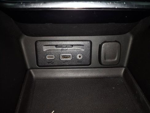 Used 2018 GMC Terrain SLE w/ Driver Convenience Package image 24