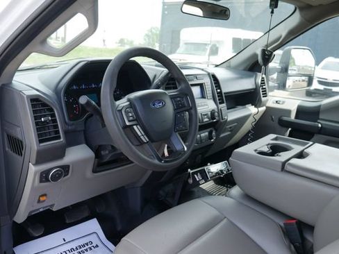 Used 2022 Ford F250 XL w/ Power Equipment Group AWD/4WD image 16