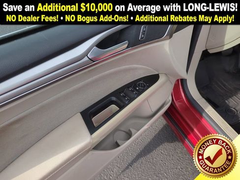 Used 2018 Ford Fusion SE w/ Fusion SE Technology Package image 16