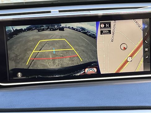 Used 2019 Lexus RX 350L 350L Premium image 16