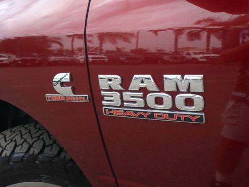 Used 2018 RAM 3500 Big Horn image 50