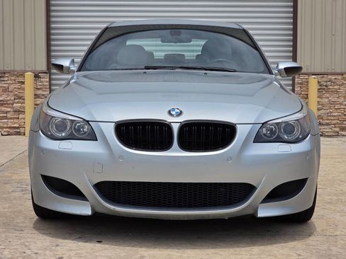 Used 2006 BMW M5 RWD image 7