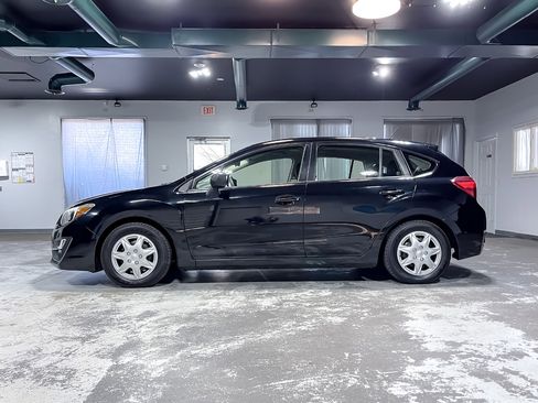 Used 2016 Subaru Impreza 2.0i image 5