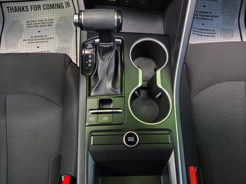 Used 2021 Kia K5 LXS image 25