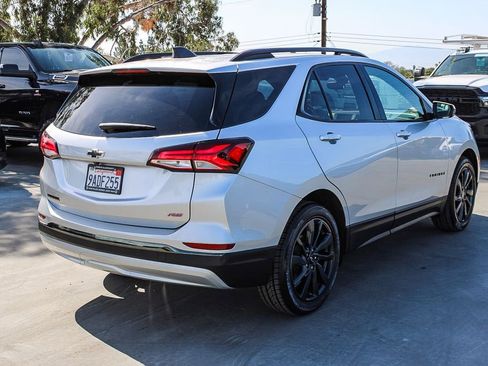 Used 2022 Chevrolet Equinox RS FWD image 9