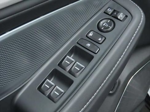 Used 2026 Acura MDX w/ Technology Package FWD image 26