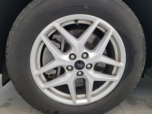 Used 2024 Ford Edge SEL image 31