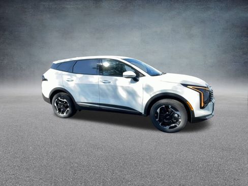 New 2026 Kia Sportage S image 25