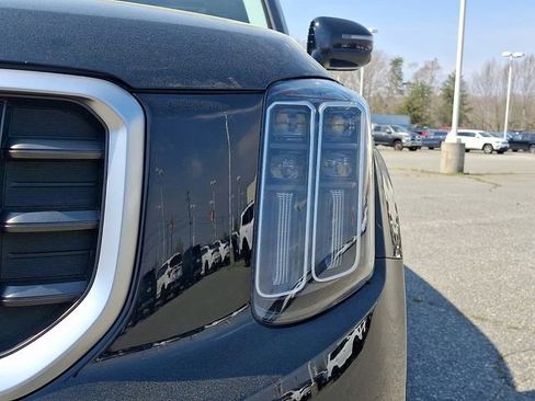 Used 2023 Kia Telluride SX Prestige image 9