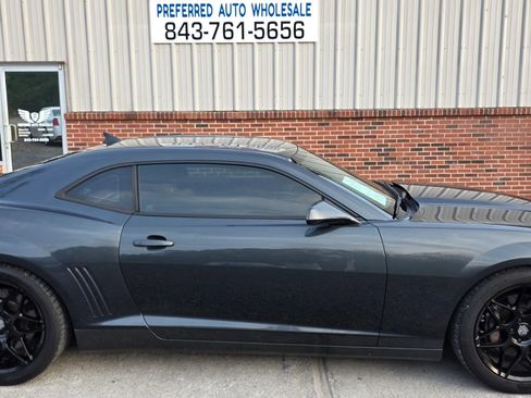 Used 2013 Chevrolet Camaro SS image 4
