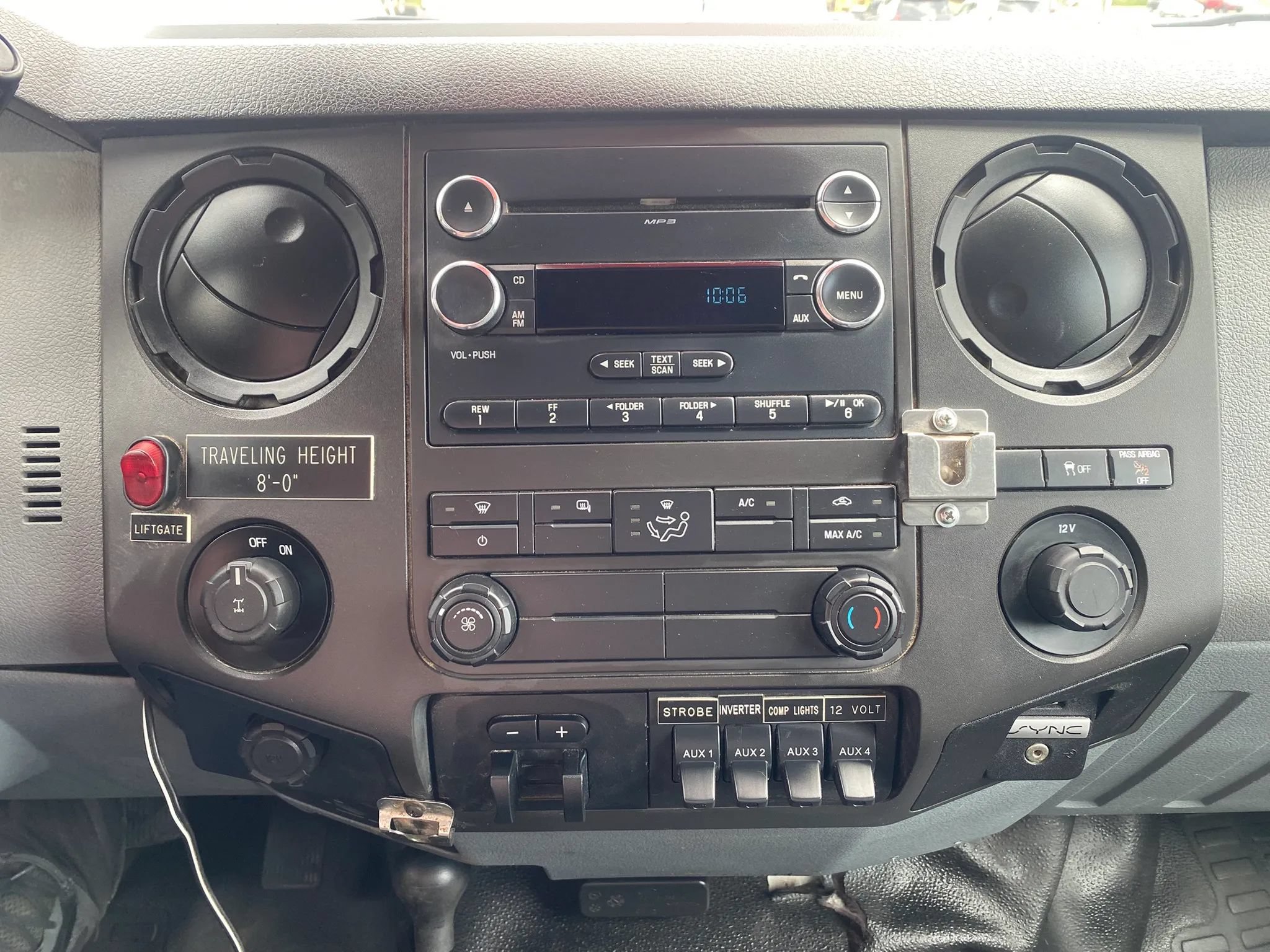 Used 2015 Ford F350 XL AWD/4WD image 14