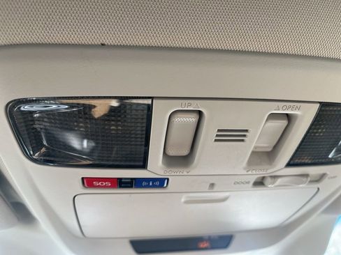 Used 2018 Subaru Outback 2.5i Limited image 20