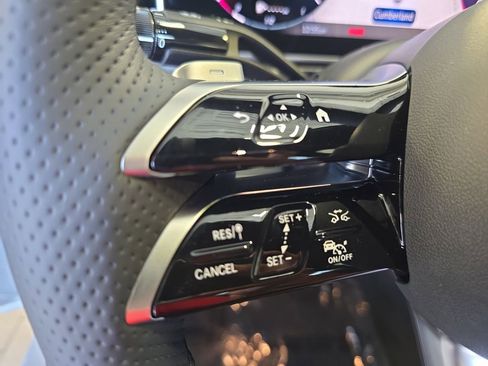 New 2025 Mercedes-Benz C 300 Sedan image 17