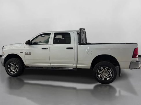Used 2016 RAM 3500 Tradesman w/ Chrome Appearance Group AWD/4WD image 5