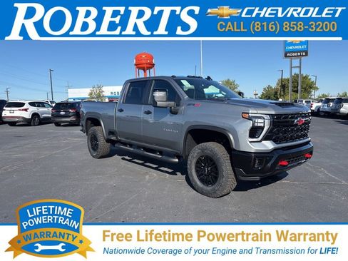 New 2025 Chevrolet Silverado 2500 ZR2 w/ Technology Package image 1