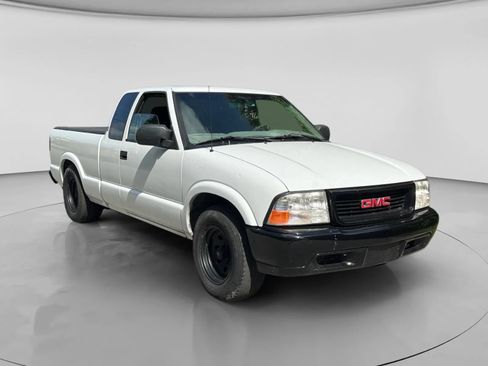 Used 2000 GMC Sonoma SLS w/ SLS Super Spec Pkg 3 RWD image 7