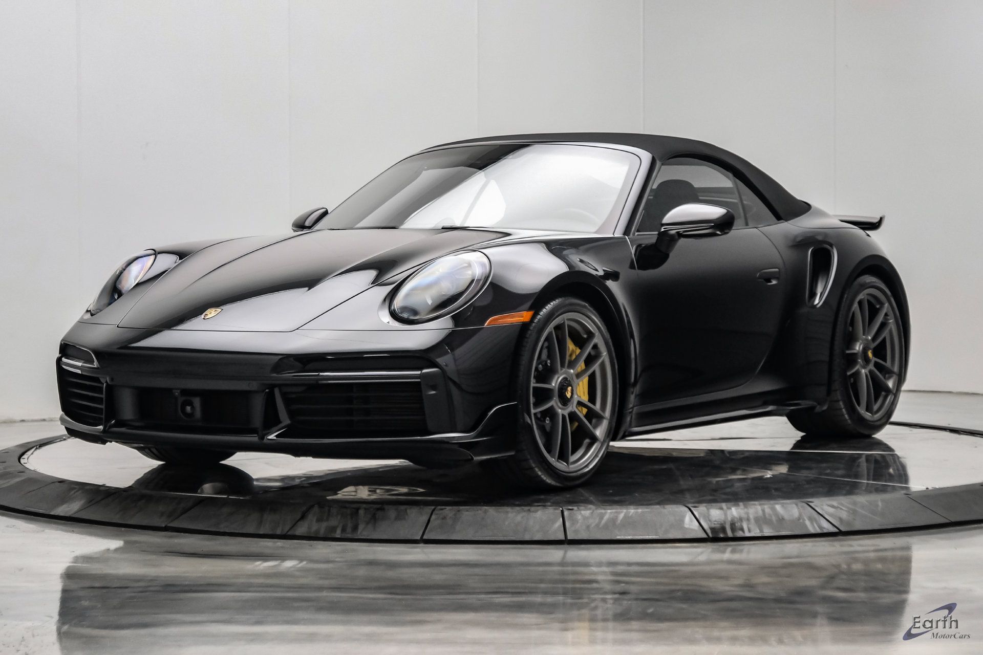 Used 2025 Porsche 911 Turbo S w/ Exterior Sport Package AWD/4WD image 5