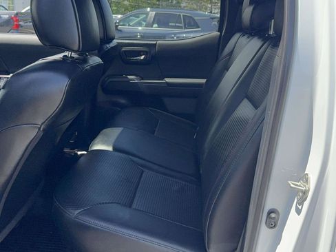 Used 2019 Toyota Tacoma TRD Pro AWD/4WD image 17