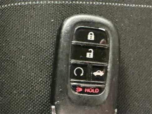 Used 2022 Honda Civic Sport image 16