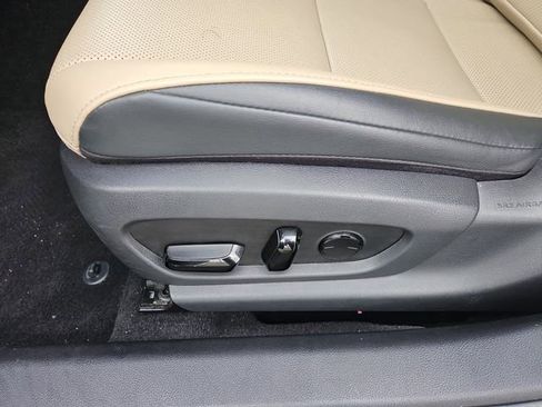 Used 2019 Lexus ES 350 F Sport image 16