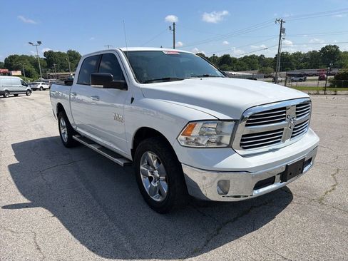Used 2018 RAM 1500 Big Horn AWD/4WD image 4