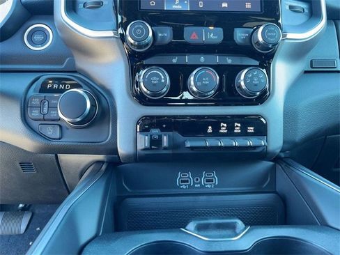 New 2026 RAM 1500 4x4 Crew Cab image 15