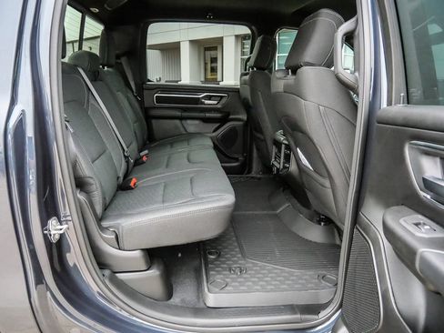 New 2026 RAM 1500 4x4 Crew Cab image 42