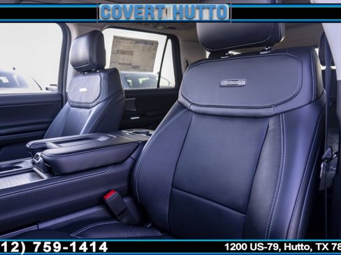 New 2025 Ford Expedition Platinum w/ Driver's Package image 13