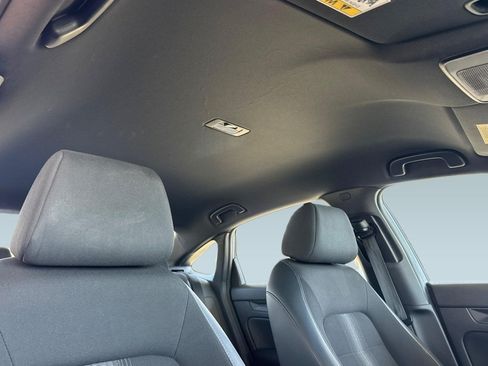 Used 2023 Honda Civic Sport image 24