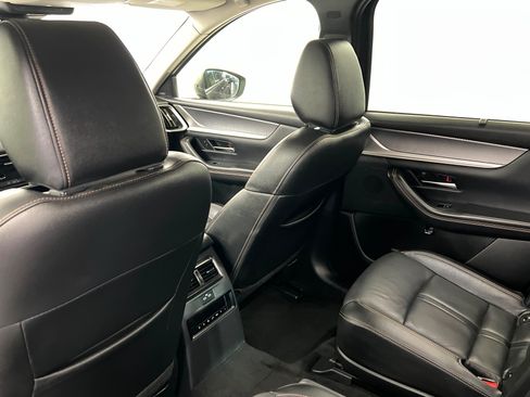 Used 2024 MAZDA CX-90 3.3 Turbo w/ Premium Package AWD/4WD image 19