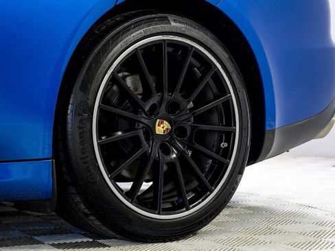 Used 2016 Porsche Panamera Edition w/ Premium Package Plus image 62