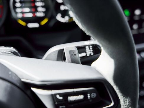 Used 2022 Porsche 911 GT3 image 51