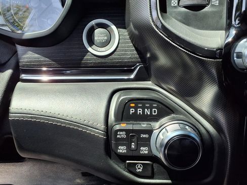 Used 2022 RAM 1500 Limited AWD/4WD image 12