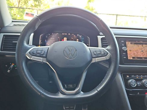 Used 2022 Volkswagen Atlas SEL R-Line image 24