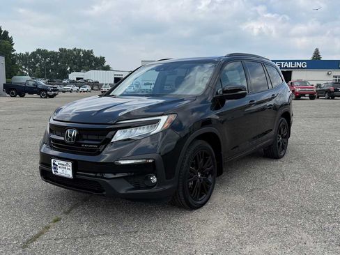 Used 2022 Honda Pilot Black Edition image 1