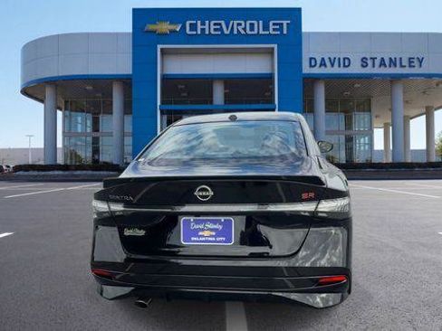 Used 2026 Nissan Sentra SR w/ Floor Mat Package FWD image 7