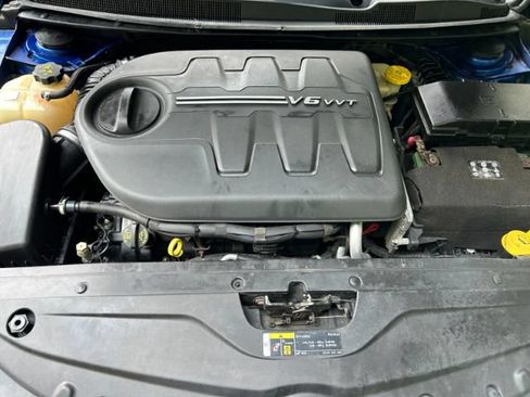Used 2016 Chrysler 200 Limited FWD image 34