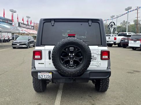 Certified 2021 Jeep Wrangler Unlimited Willys image 5