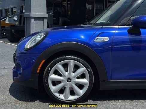 Used 2019 MINI Cooper S w/ Premium Package FWD image 13