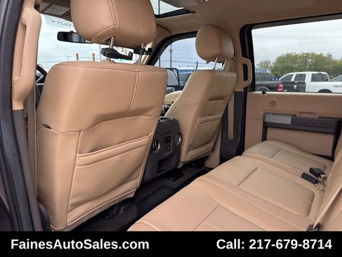 Used 2015 Ford F250 Lariat w/ Chrome Package image 61