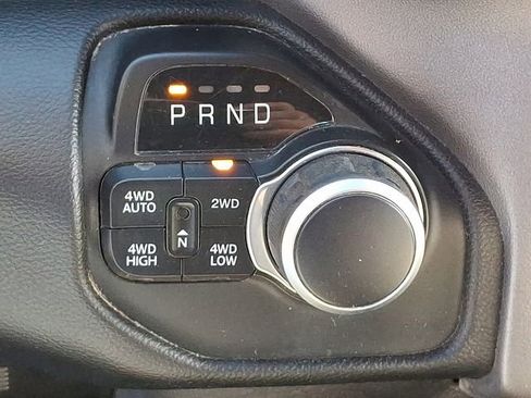 Used 2021 RAM 1500 Big Horn image 18