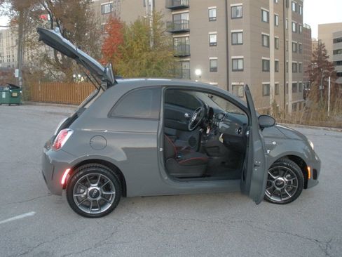 Used 2019 FIAT 500 Pop image 21